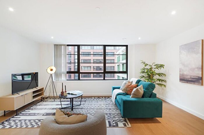 1 Bedroom Apartment To Rent In Printers Place, B5