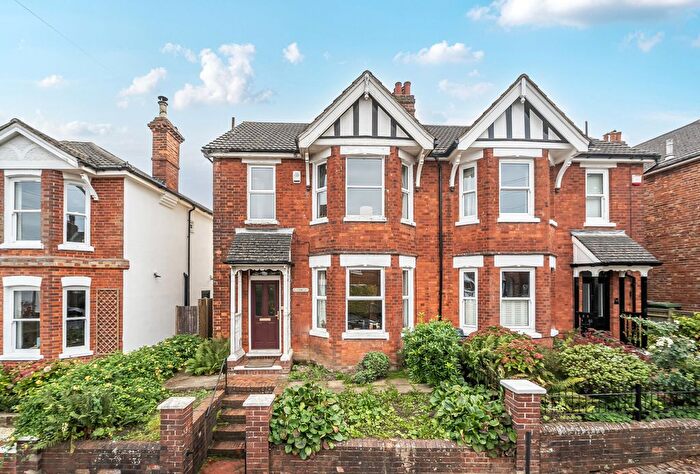3 Bedroom Semi-Detached House For Sale In Stephens Road, Tunbridge Wells, Kent, TN4