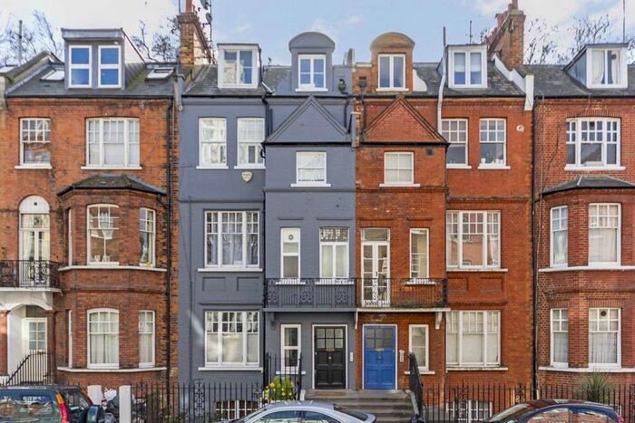 1 Bedroom Flat To Rent In Avonmore Road, London, W14