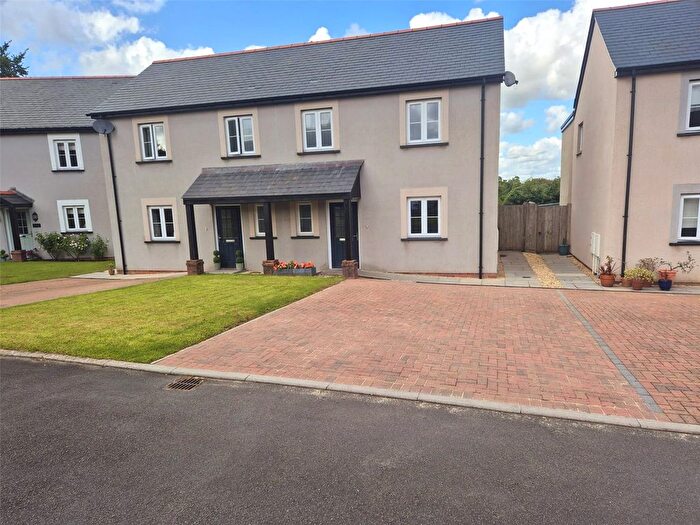 3 Bedroom Semi-Detached House For Sale In St. Clears, Carmarthen, Carmarthenshire, SA33