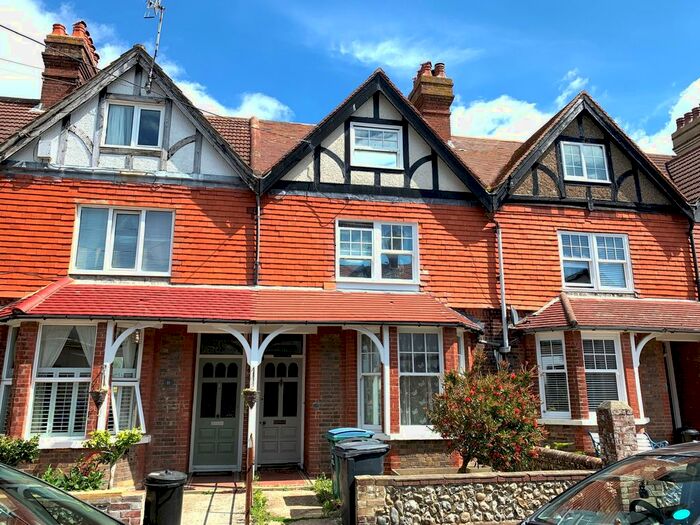 Studio To Rent In Selborne Road, Littlehampton, BN17