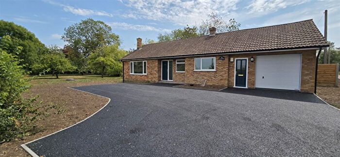 3 Bedroom Detached Bungalow For Sale In Walcot Green, Diss, IP22
