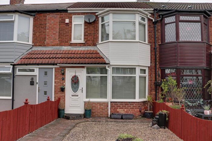 2 Bedroom Terraced House For Sale In County Road South, Hull, HU5