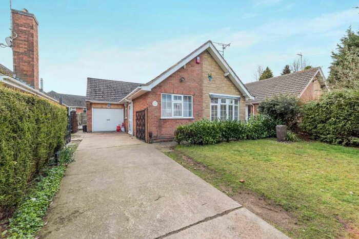 3 Bedroom Detached House To Rent In Lindhurst Lane, Berry Hill, NG18