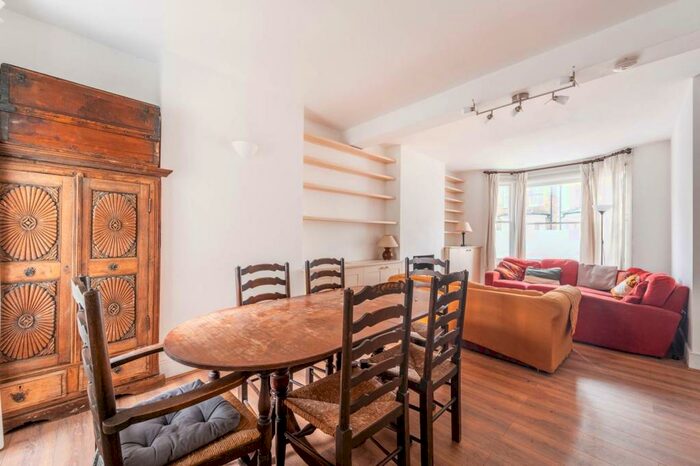 3 Bedroom Terraced House To Rent In St Margarets Road, Kensal Green, London, NW10