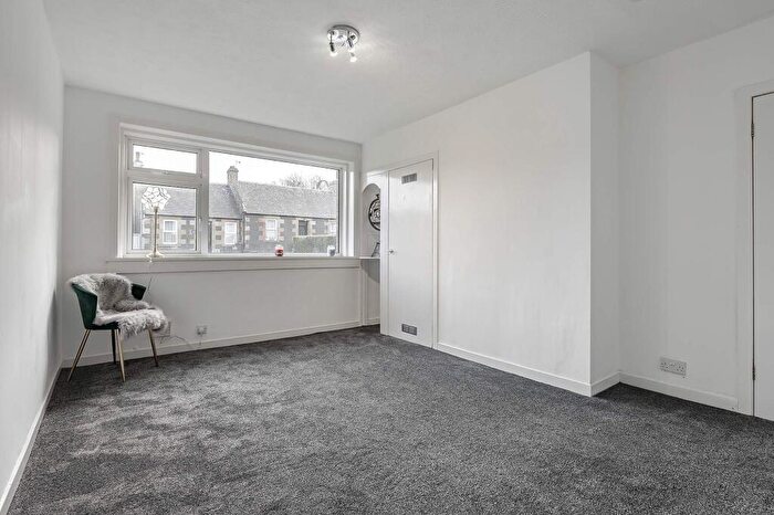2 Bedroom Flat For Sale In North Street, Ratho, EH28