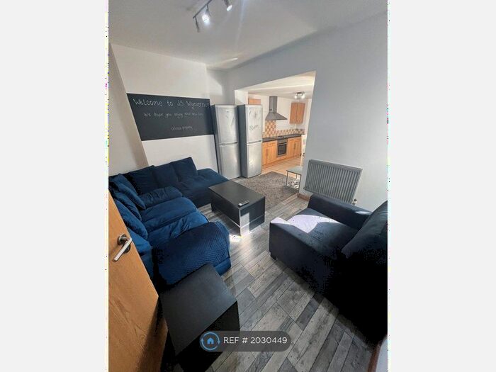 6 Bedroom Terraced House To Rent In Wyeverne Road, Cardiff, CF24