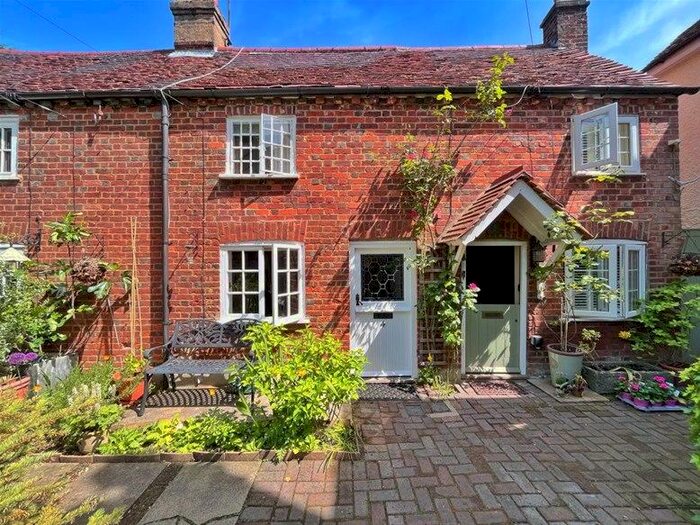 2 Bedroom House To Rent In Hatching Green Cottages, Hatching Green, Harpenden, AL5
