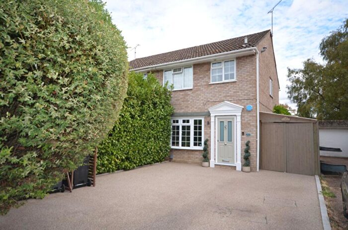 3 Bedroom Semi-Detached House For Sale In Grenville Gardens, Frimley Green, GU16