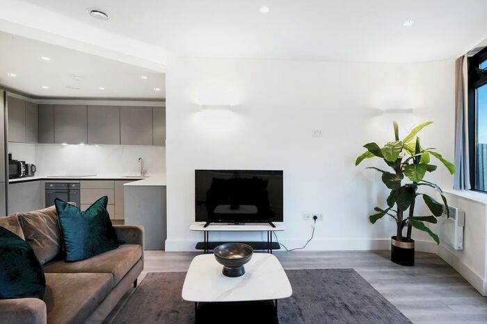 1 Bedroom Flat To Rent In Akron House, New Horizons Court, Brentford, London, TW8