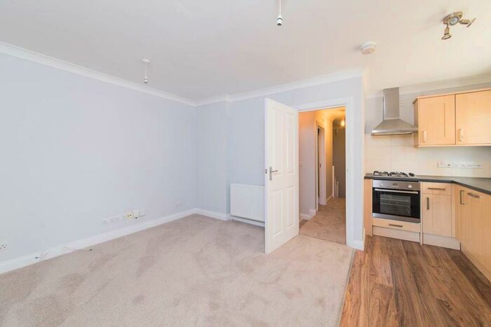 2 Bedroom Apartment To Rent In Elgar Court, Grove Crescent, KT1