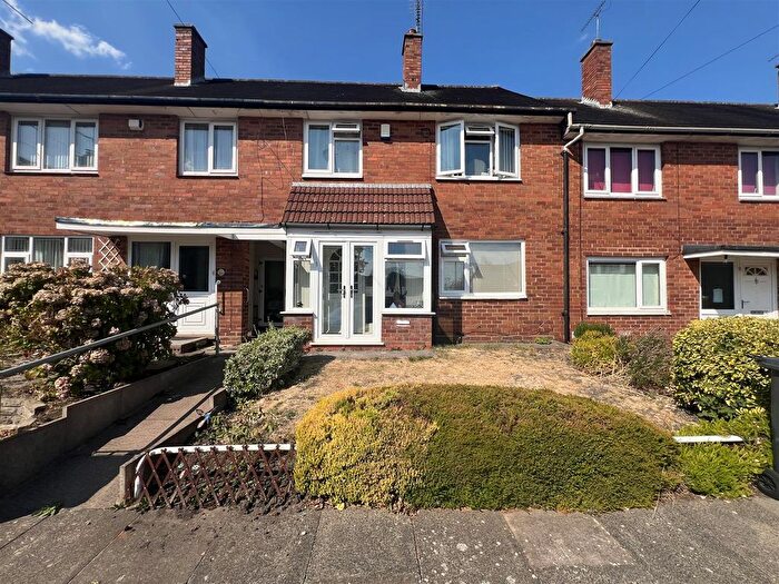 3 Bedroom Terraced House To Rent In Nutgrove Close, Birmingham, B14