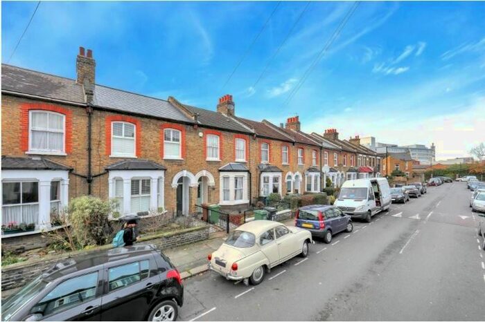 4 Bedroom Terraced House To Rent In Blagdon Road, London, SE13