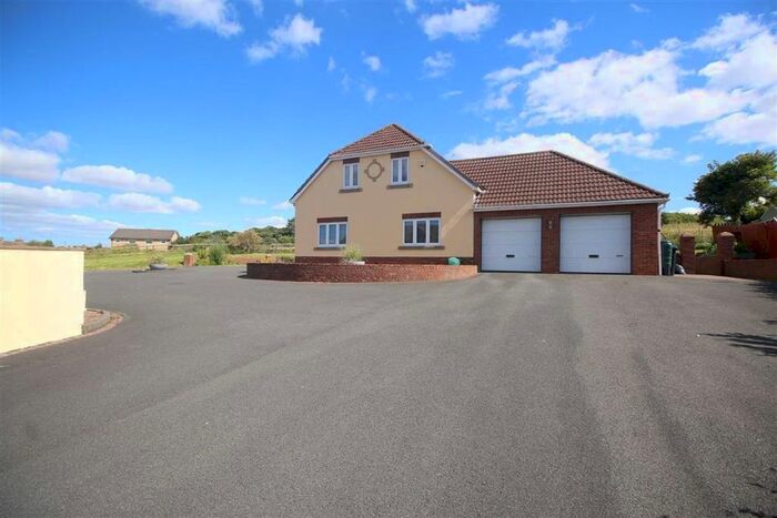 4 Bedroom Detached House To Rent In Broomside, Coundon, Bishop Auckland, DL14