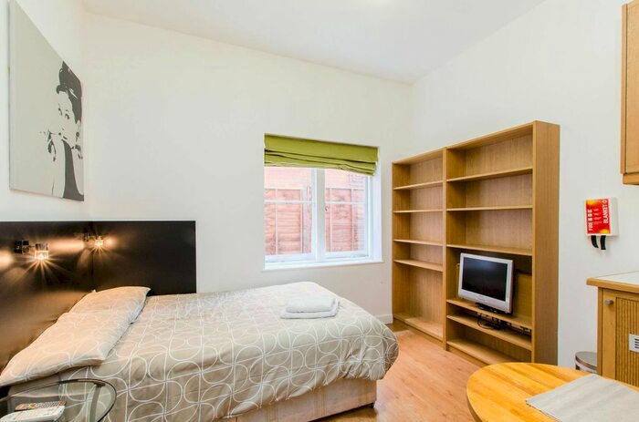 Studio To Rent In Finchley Road, London, NW3