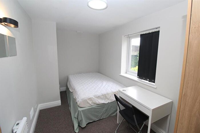 1 Bedroom Flat To Rent In Rhymney Terrace, Cathays, Cardiff, CF24