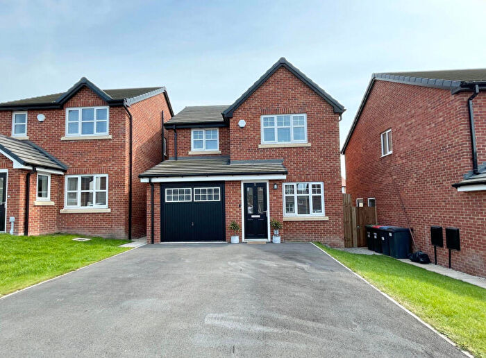 3 Bedroom Detached House For Sale In Pendle Close, Cleveleys, Lancashire, FY5