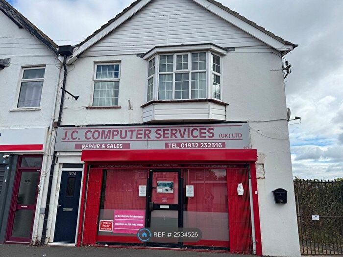 2 Bedroom Flat To Rent In Laleham Road, Shepperton, TW17