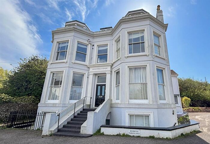 2 Bedroom Flat To Rent In Mountfield Road, Lewes, BN7