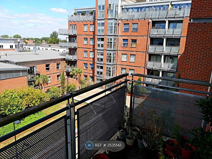 2 Bedroom Flat To Rent In Bailey House, London, SE18