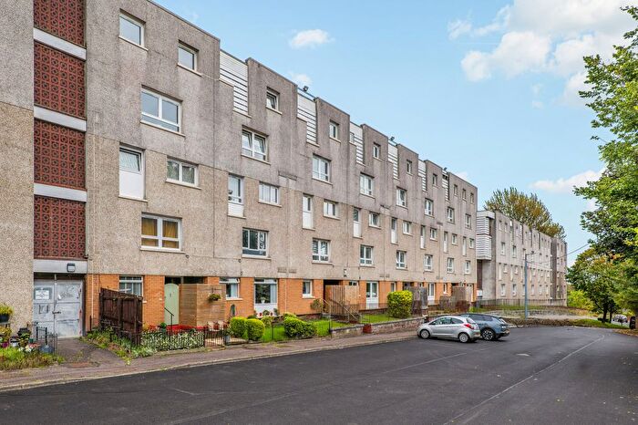3 Bedroom Flat For Sale In Sandbank Terrace, Maryhill, G20