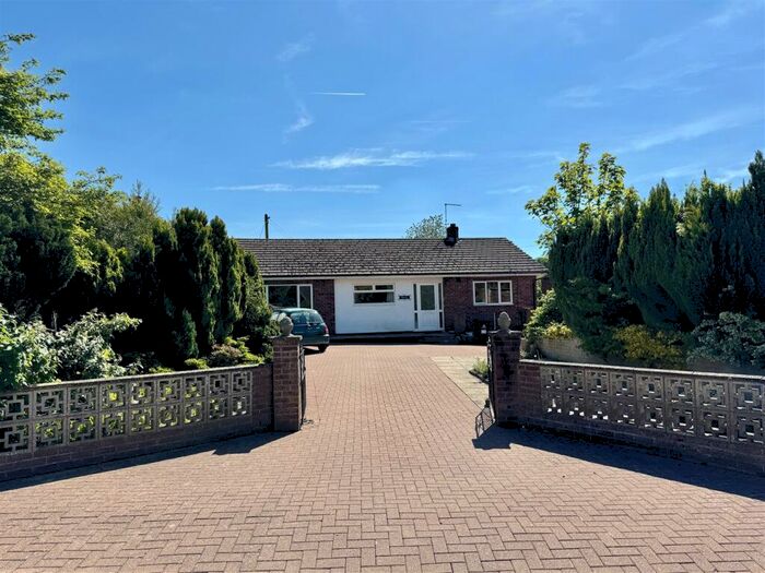 3 Bedroom Detached Bungalow For Sale In Bromsberrow Heath, Ledbury, HR8