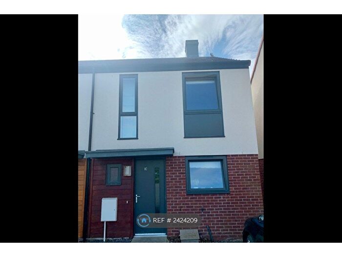 2 Bedroom Semi-Detached House To Rent In Bellerby Court, York, YO31