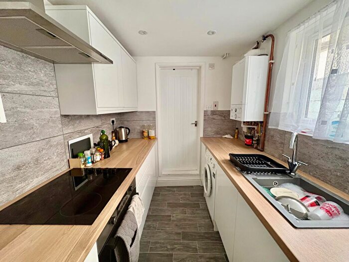 3 Bedroom Terraced House To Rent In Hartington Street, Chatham, ME4