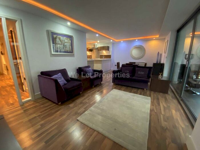 2 Bedroom Apartment To Rent In Vicus, Castlefield, M3