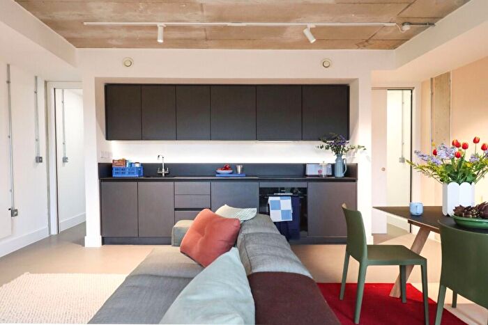 1 Bedroom Apartment To Rent In Thomas Street, Sheffield, S3