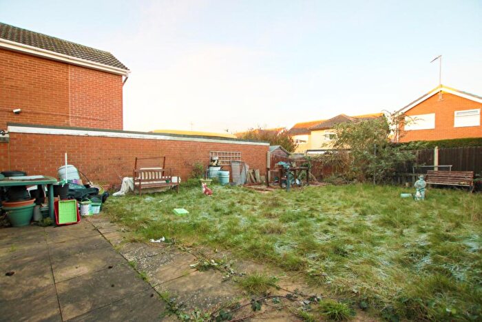 2 Bedroom Detached Bungalow For Sale In Horrocks Way, Kettering, Northamptonshire, NN15