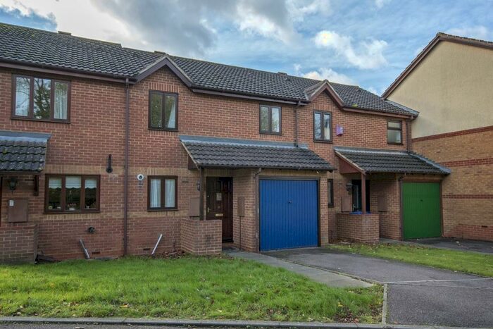 3 Bedroom Terraced House To Rent In Parklands, Banbury, OX16