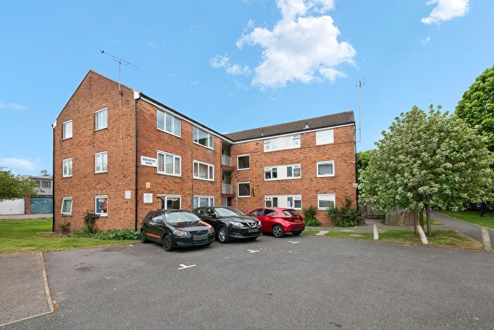 2 Bedroom Flat For Sale In Burlington House, The Farmlands, Northolt, UB5