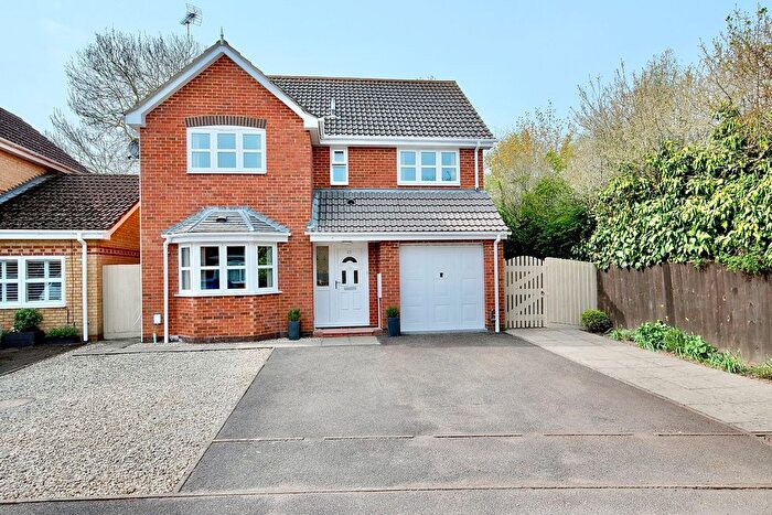 4 Bedroom Detached House For Sale In Riddiford Crescent, Brampton, Huntingdon, PE28