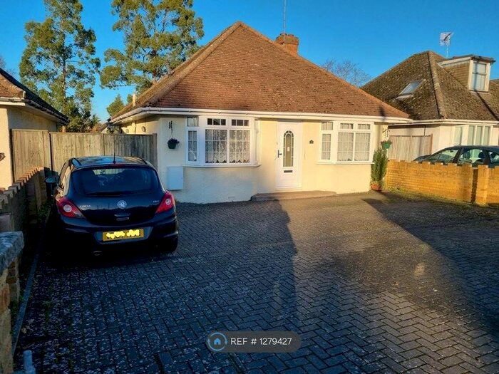 2 Bedroom Bungalow To Rent In Woodlands Avenue, Woodley, Reading, RG5