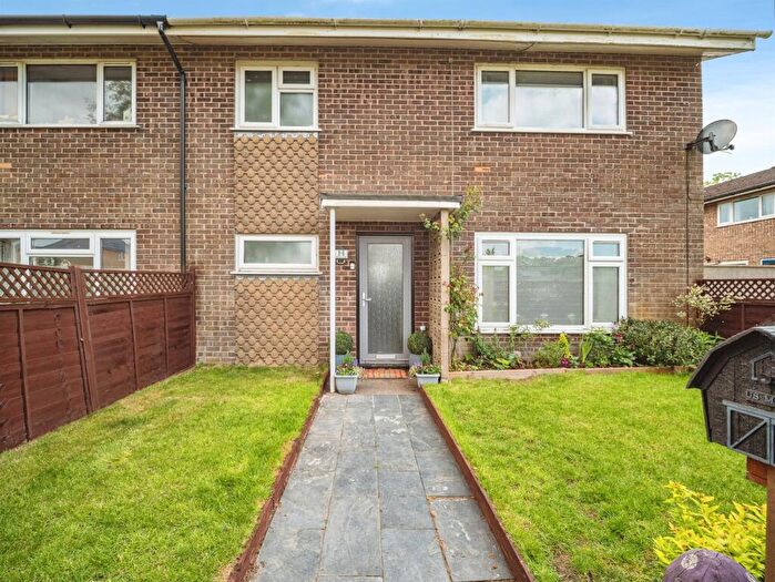 3 Bedroom End Of Terrace House For Sale In Empool Close, Crossways, Dorchester, DT2