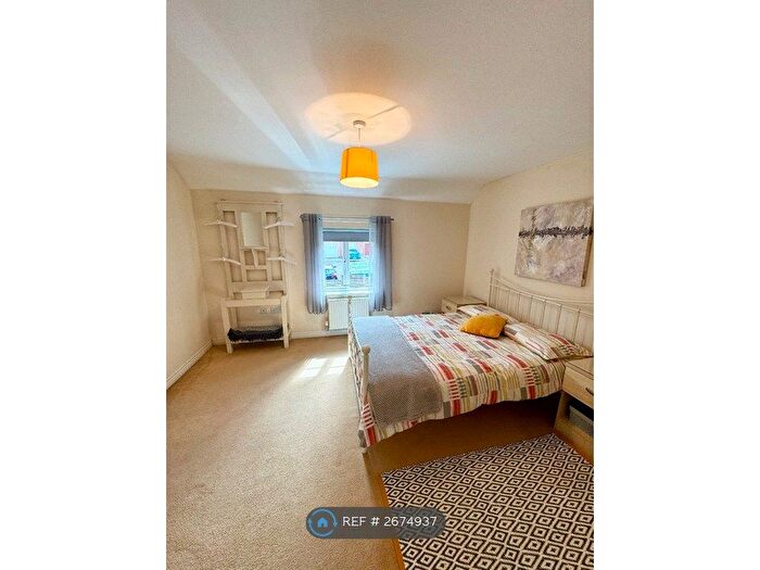 4 Bedroom Semi Detached House To Rent In Pontprennau, Cardiff, CF23