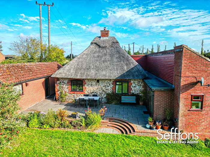 3 Bedroom Detached Bungalow For Sale In Thatched Cottage, Middle Road, Great Plumstead, Norwich, Norfolk, NR13
