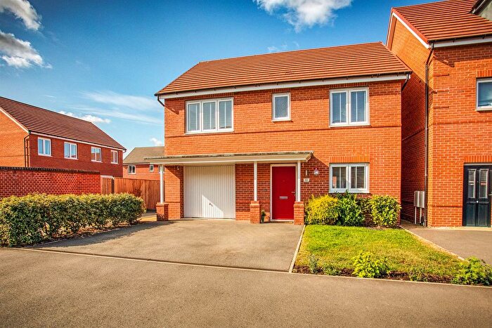 4 Bedroom Detached House For Sale In Ecclesbourne Lane, Mickleover, Derby, DE3