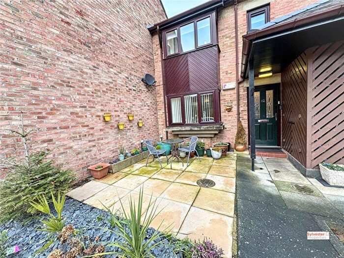 2 Bedroom Flat For Sale In Croft Court, Lanchester, DH7