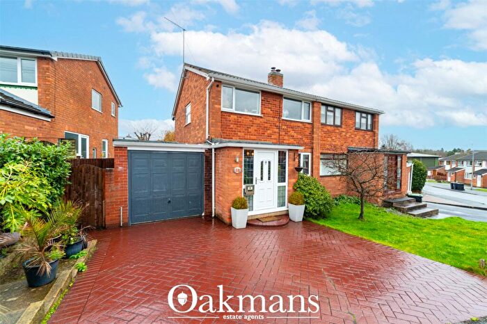 3 Bedroom Semi-Detached House For Sale In Elm Grove, Bromsgrove, Worcestershire, B61