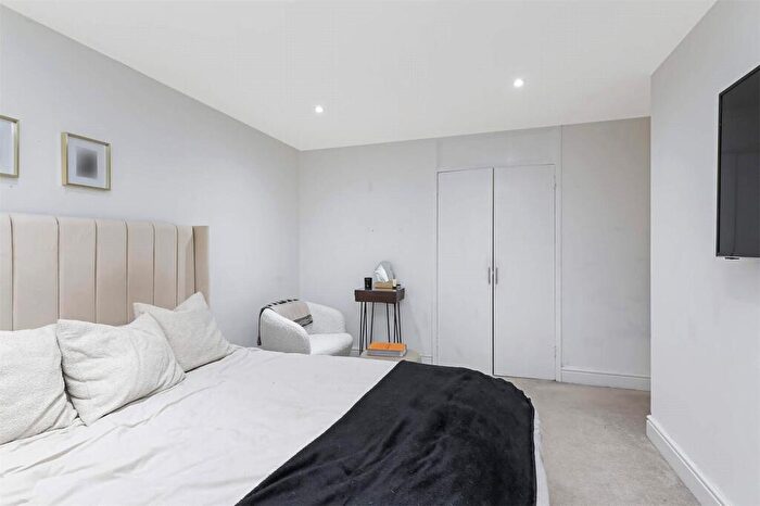 3 Bedroom Terraced House For Sale In Macbeth, East Kilbride, Glasgow, South Lanarkshire, G74