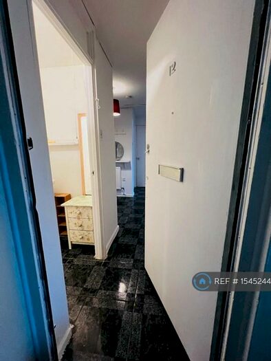 2 Bedroom Flat To Rent In Given Wilson Walk, London, E13