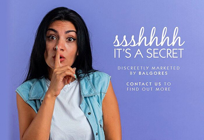 5 Bedroom Semi-Detached House For Sale In Parkway, Ilford, IG3