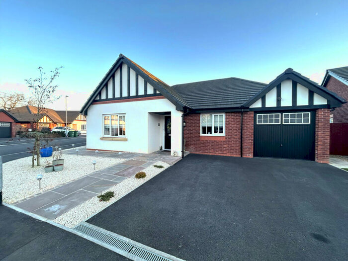 3 Bedroom Bungalow For Sale In Inglewood, Whittingham, PR3