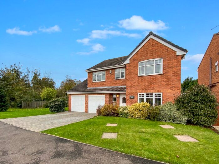 4 Bedroom Detached House For Sale In Station Road, Hensall, Goole, DN14