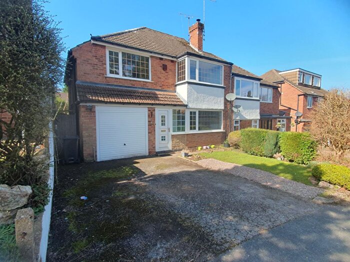 3 Bedroom Semi Detached House To Rent In Wychall Park Grove, Kings Norton, B38