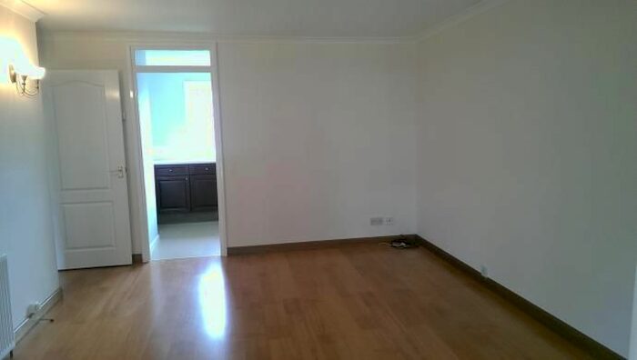 1 Bedroom Terraced Bungalow To Rent In Cameron Crescent, Bonnyrigg, EH19