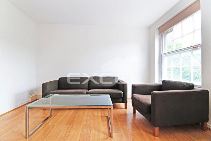 2 Bedroom Apartment To Rent In Abbey Gardens, St Johns Wood, London, NW8