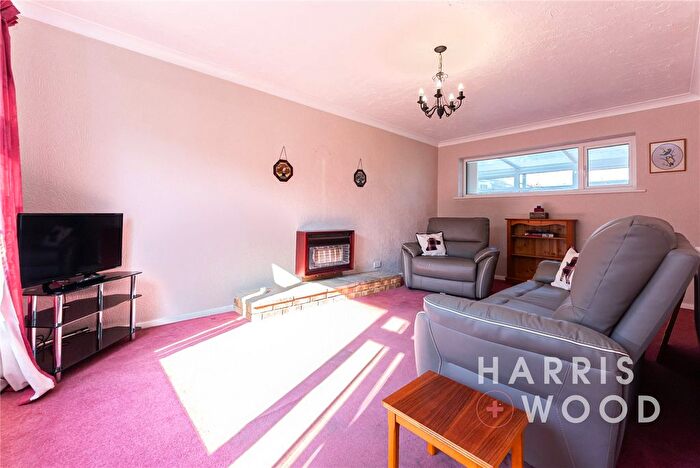 3 Bedroom Bungalow For Sale In Green Lane, Colchester, Essex, CO4